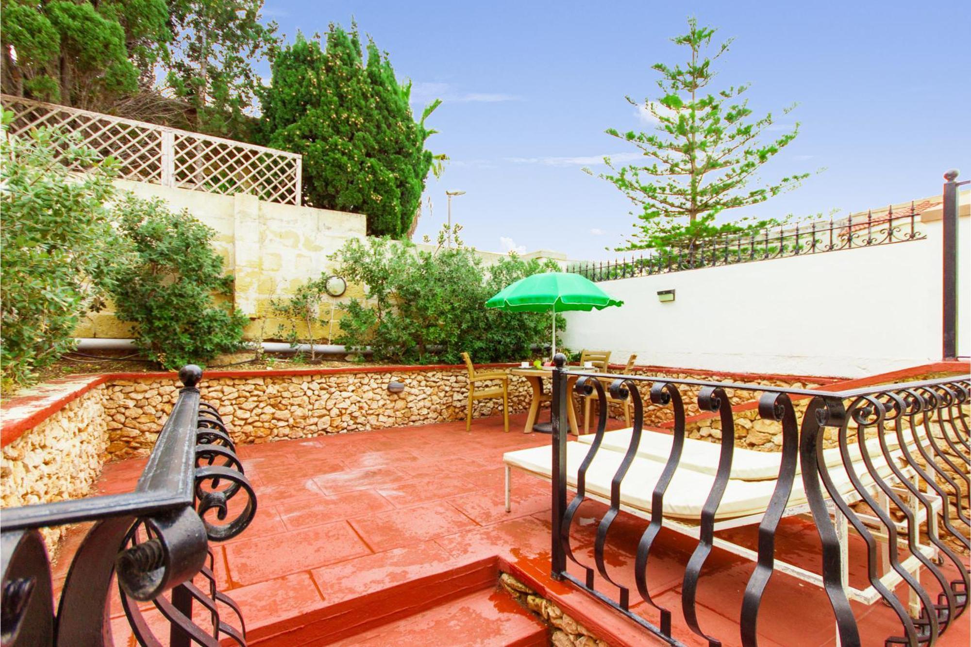 Villa & Pool Apartments In Mellieha Bay 外观 照片