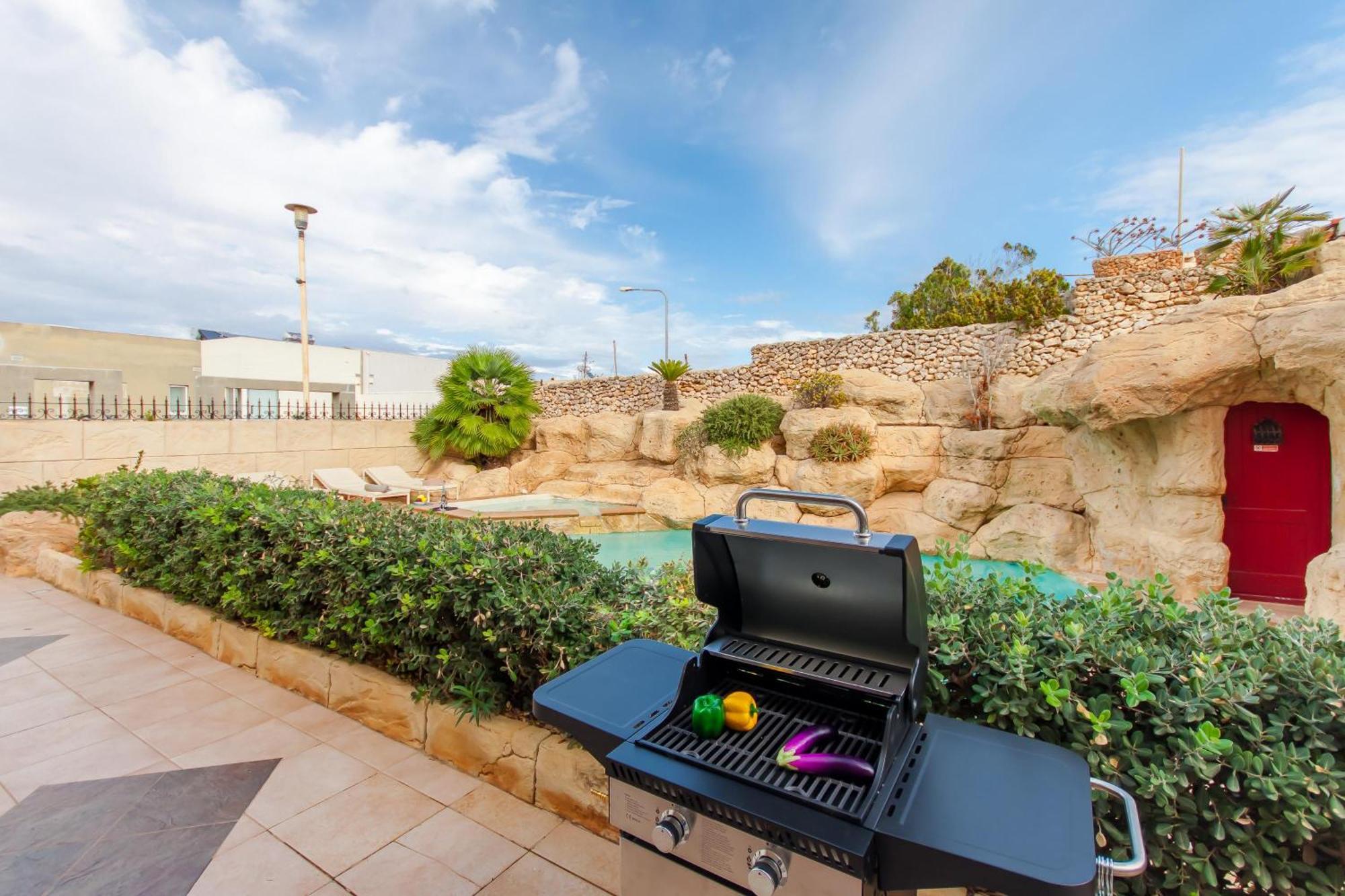 Villa & Pool Apartments In Mellieha Bay 外观 照片