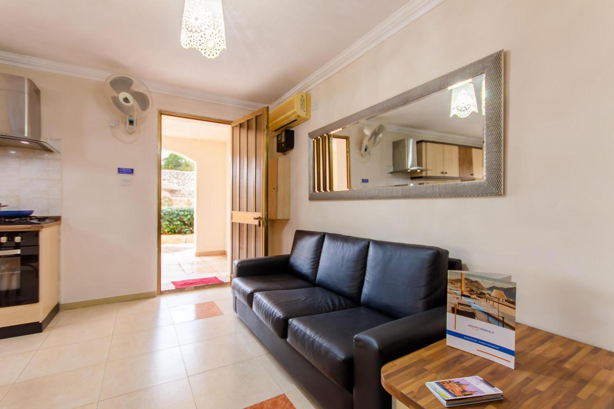 Villa & Pool Apartments In Mellieha Bay 外观 照片